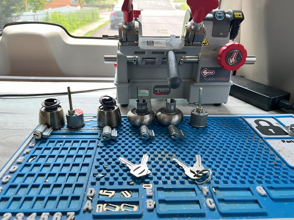 House Lock Rekey Pittsburgh, PA Locksmith Service Locksmith Services Pittsburgh, PA Residential Lock locksmith pittsburgh