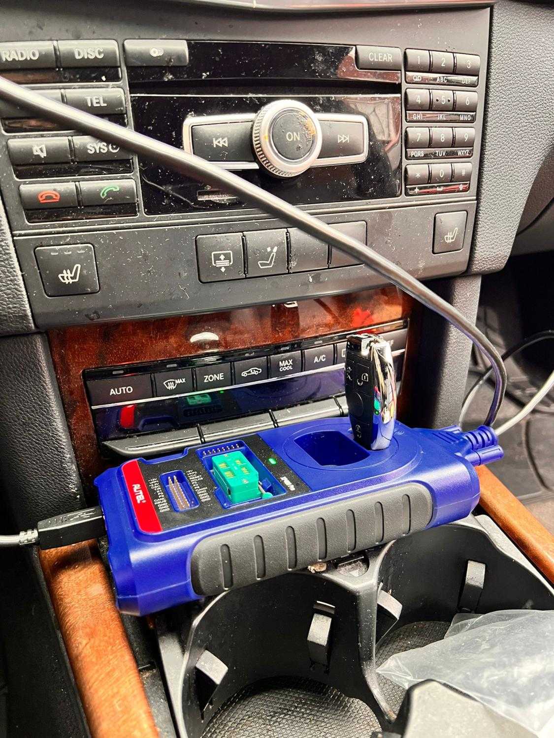 key fob programming key reprogramming near me newly programmed key fob car key duplication Emergency Locksmith key fob and programming Key Fob Programming Forbes Ave, Pittsburgh, PA